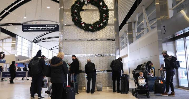 Extranjeros que viajen a EEUU sin visa podrían enfrentar revisión de redes sociales