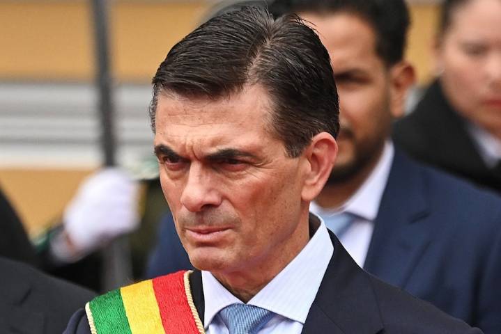 Incertidumbre en Bolivia tras el anuncio de Rodrigo Paz sobre el fondo de pensiones: “No están sus aportes”