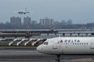 Longest US government shutdown cost Delta Air Lines $200 million
