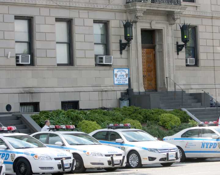 Staten Island man arrested for allegedly selling cocaine to undercover NYPD officer