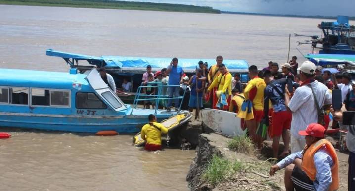 TRAGEDIA EN UCAYALI · Doce fallecidos por hundimiento de dos naves