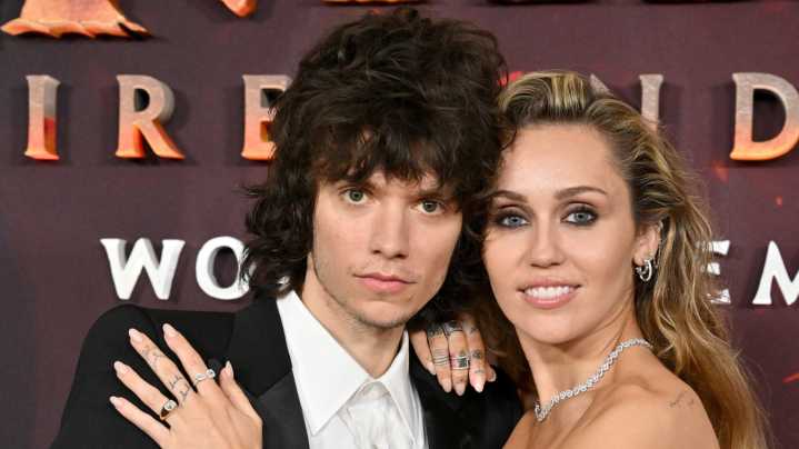 Miley Cyrus Breaks From Tradition With 'Bold' And Pricey Engagement Ring, Says Diamond Pro