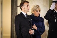 "Sucias estúpidas". Brigitte Macron en el ojo de la tormenta por un comentario despectivo sobre un grupo de feministas