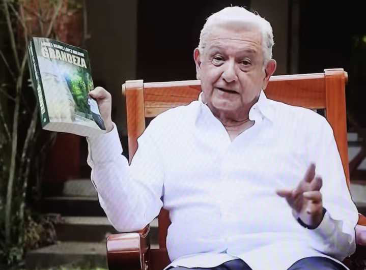 PAN ve reaparición de AMLO como movimiento político rumbo al 2027