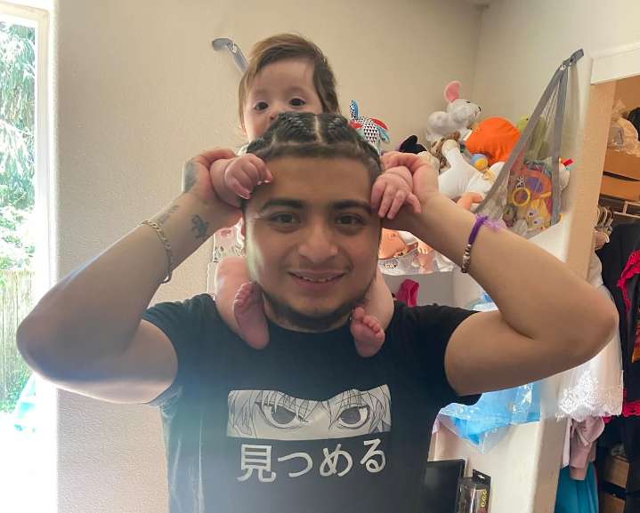 Vancouver man mauled by ICE dog during arrest, WA lawmaker says