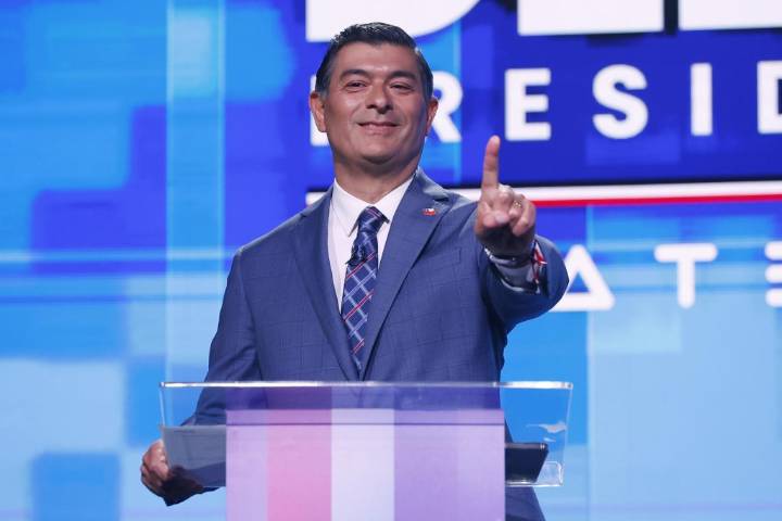 Franco Parisi vota en blanco: Sus hastiados de la política inclinan balotaje Kast