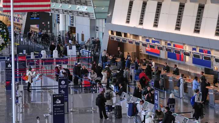 extranjeros revelen 5 años de información en redes sociales