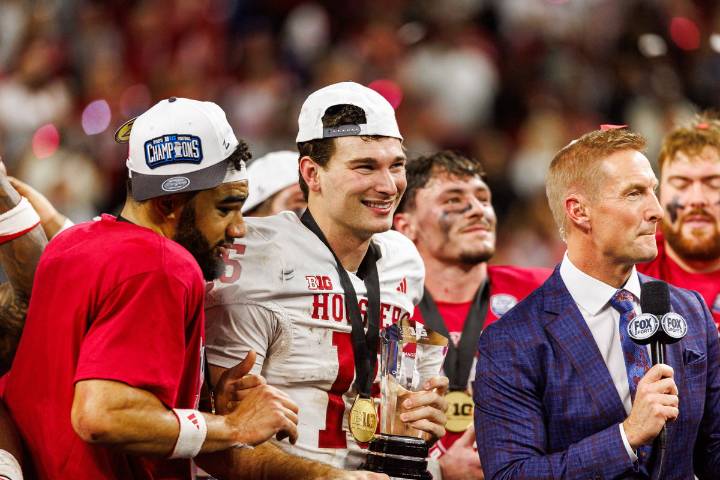 2026 NFL Mock Draft Post Week 14: Raiders Select Fernando Mendoza While Shedeur Sanders Gets a New Weapon