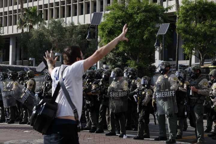 Juez ordena al Gobierno Trump el retiro total de la Guardia Nacional en Los Ángeles