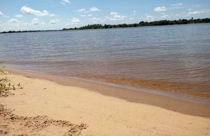 «Deberían invertir en chalecos salvavidas»