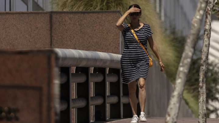 Cómo protegerte del calor extremo en California: consejos clave para evitar enfermedades y emergencias