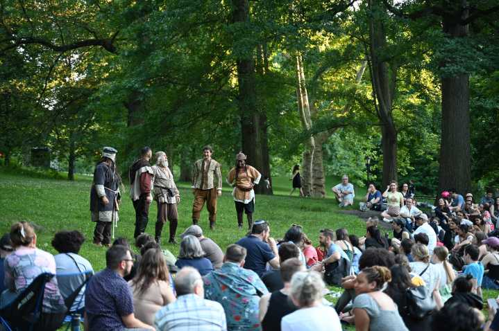 NY Classical Brings the Bard Back to the UWS with ‘All’s Well That Ends Well’