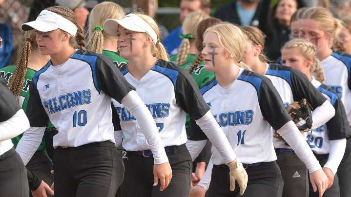 Five northeastern South Dakota high school softball teams qualify for state