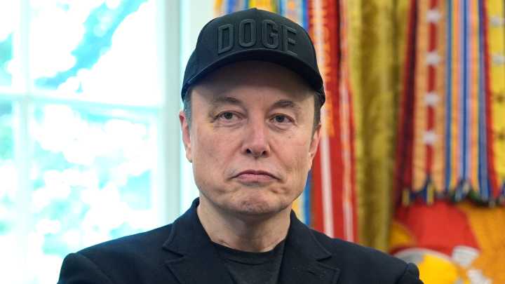 Elon Musk reveals truth behind his mystery black eye during White House farewell & jokes he 'wasn't near Macron's wife'