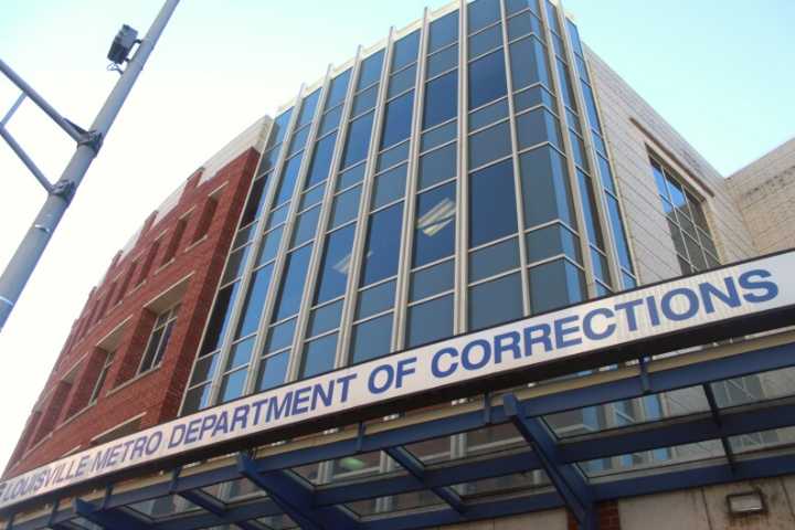 Man dies at downtown Louisville jail, 3rd in-custody death this year