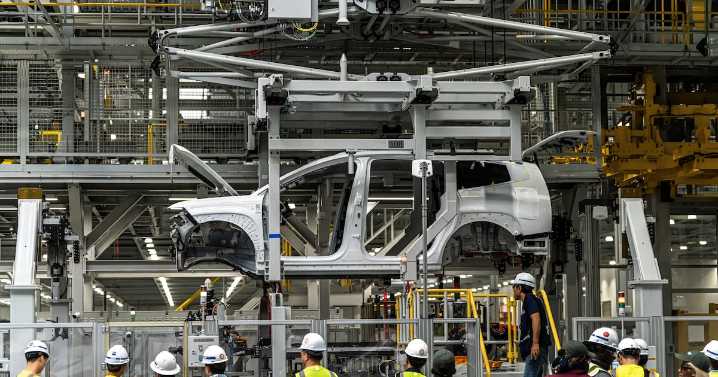 GOP tax bill could make EVs more expensive, hit Georgia’s auto sector
