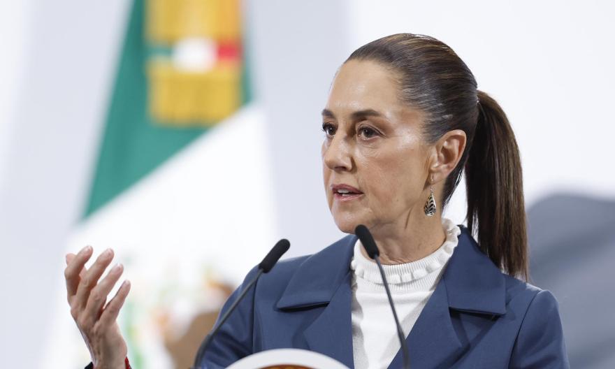 Sheinbaum insiste en que “está abierta” a hablar con maestros ante crecientes protestas