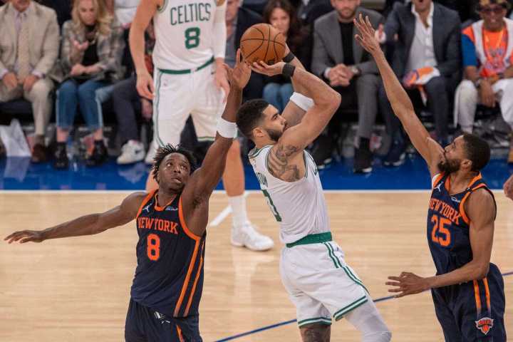 Tatum se lesiona y los Knicks colocan a los Celtics al borde del abismo – NotiCel 