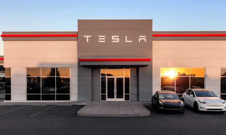 Tesla analyst’s firm has sold its entire TSLA position: Here’s why