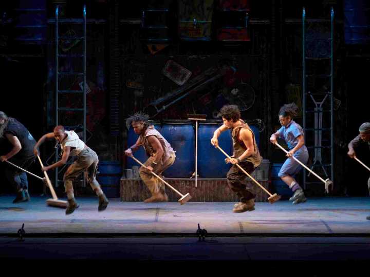 STOMP Brings Explosive Rhythm to Dr. Phillips Center