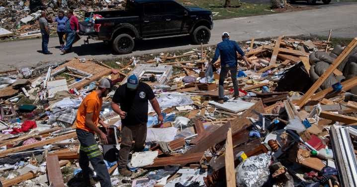 At least 27 dead as tornadoes and thunderstorms strike three states