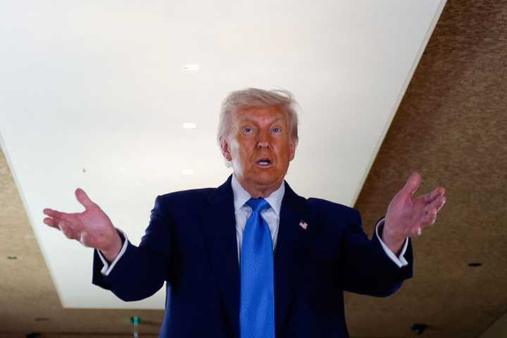 Putin fails to show at peace talks with Ukraine and Russia. Trump says he will set up a meeting