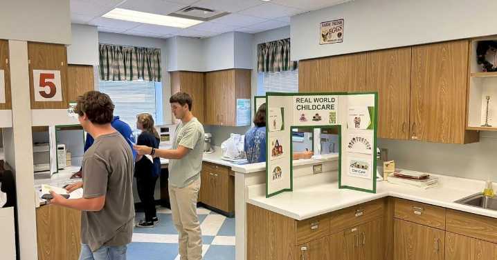 Reeltown hosts reverse career fair