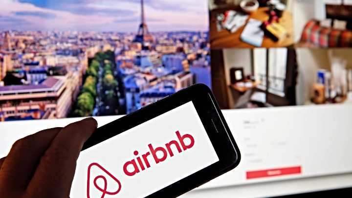 Airbnb se reinventa con nuevos servicios y experiencias