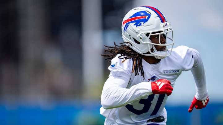 Notebook | Maxwell Hairston reunites with UK teammate, defensive line additions asses first day of Bills rookie minicamp