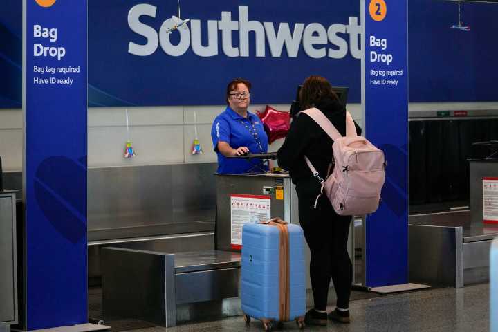 Southwest Airlines to no longer offer free checked bags perk