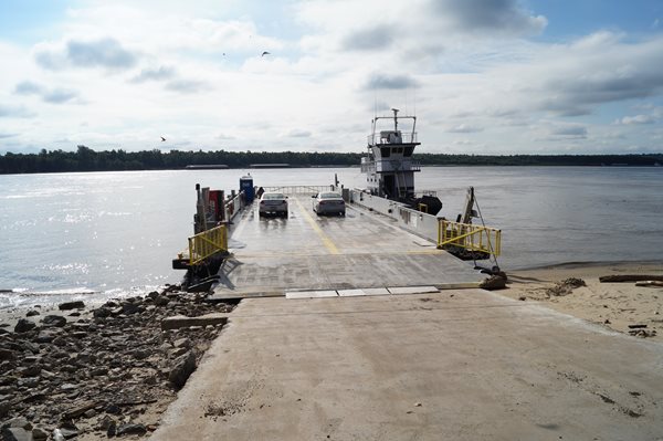 Dorena-Hickman ferry plans to open Friday