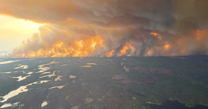 Wildfires rage in Canada as the smoke blows into the U.S.