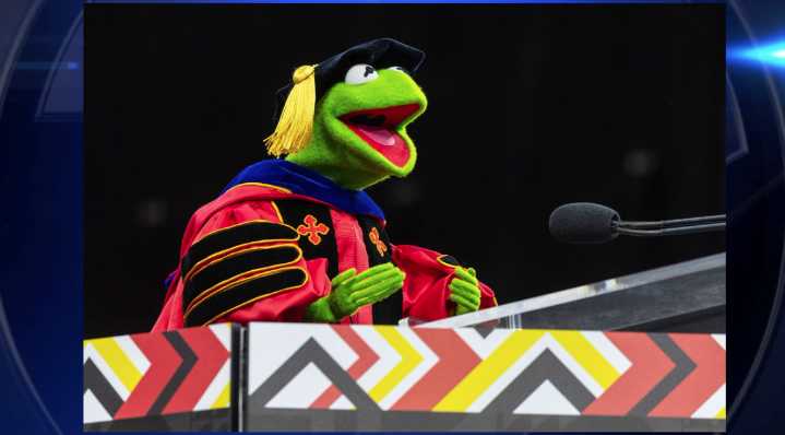 Kermit the Frog tells University of Maryland graduates to ‘leap together’ during commencement address 