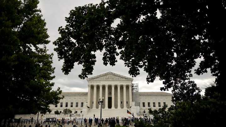 Supreme Court allows Trump to fire members of independent agency boards