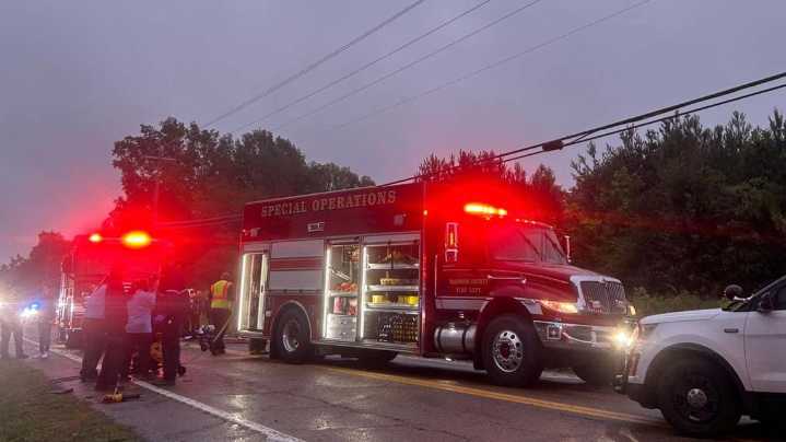Greyhound bus crash kills 2, injures over 20 others on Tennessee highway