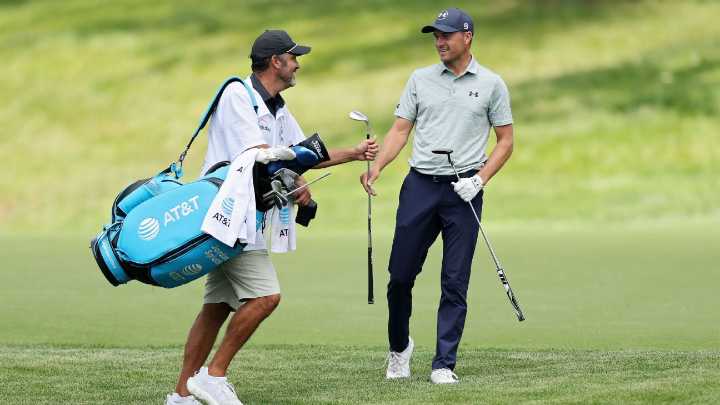 Spieth ignores caddie's smart advice, makes birdie at Memorial