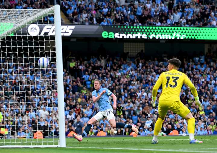 Watch: Unthinkable Kevin De Bruyne miss vs Bournemouth