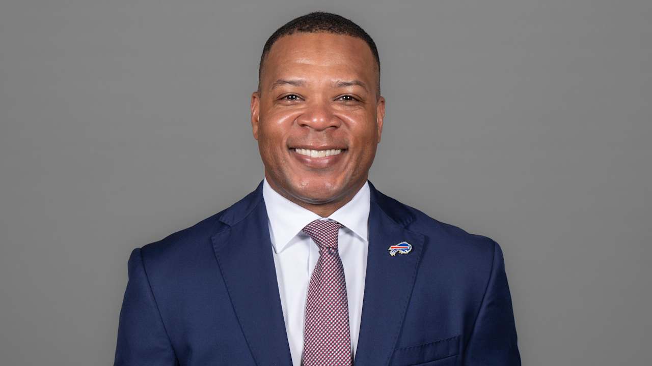 NFL news roundup: Bills promote Terrance Gray to assistant general manager