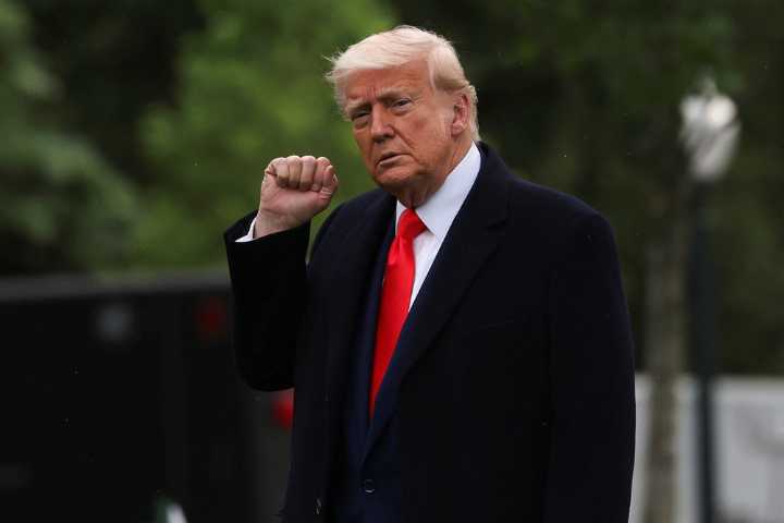 EEUU Trump amenaza a la UE con aranceles del 50% desde junio Europa Press