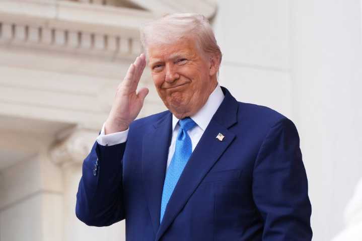 Trump pardons conservative Va. sheriff convicted of bribery