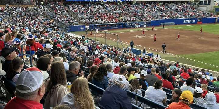 Canady strikes out 10, Texas Tech beats Ole Miss, 1