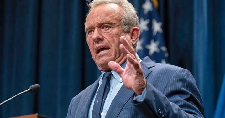 RFK Jr. afirma vacuna contra el Covid-19 no será recomendada para niños ni mujeres embarazadas "sanos"