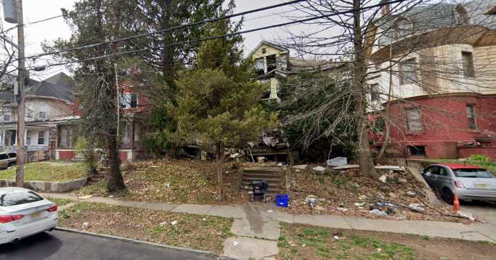 'We're All One Family:' South Ward Residents Protest Subdivision to Protect Neighborhood Makeup