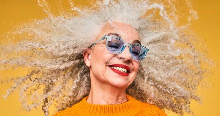 How to Be Happy: 8 Simple Tips That Will Make You Happier