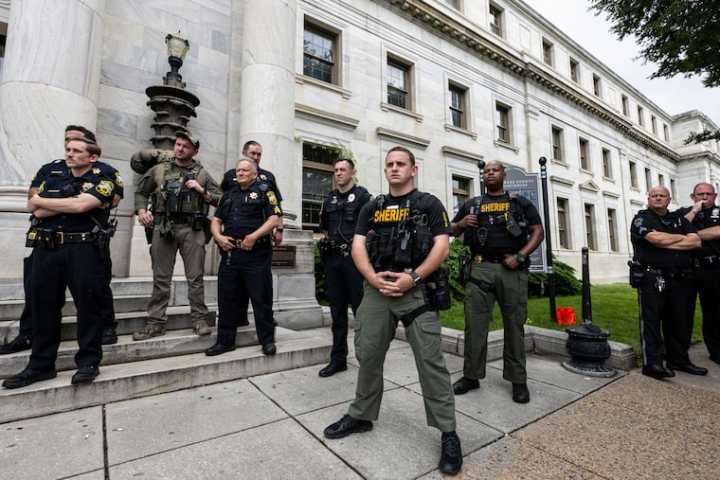 Escaped prisoner near Delaware County Courthouse captured