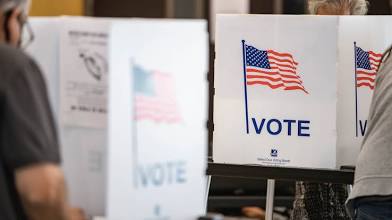 El condado de Doña Ana lidera la innovación: transparencia de votación de elección clasificada y herramientas de votación multilingües