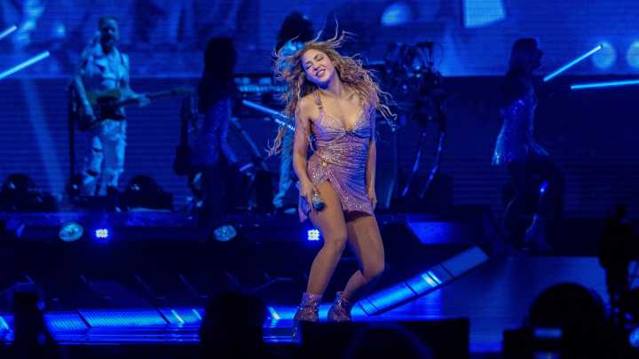 Shakira dazzles at LCA as tour brings reenergized star to Detroit