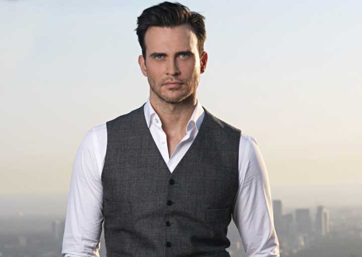 Cheyenne Jackson brings Broadway swagger to Folly Theatre