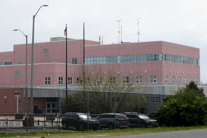 Ex-Philly jail guard charged with pepper spraying prisoners