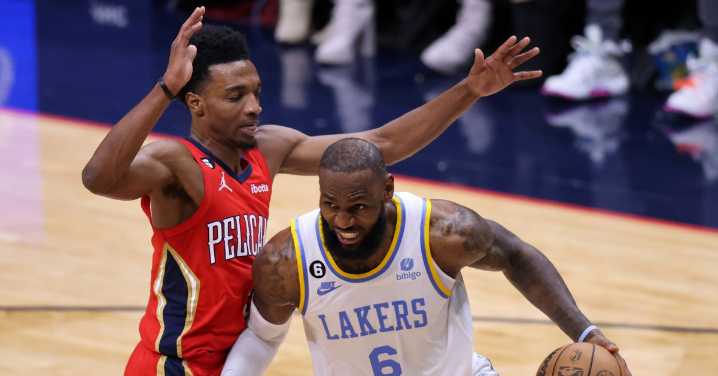Could the Lakers find a trade with the selling Pelicans?